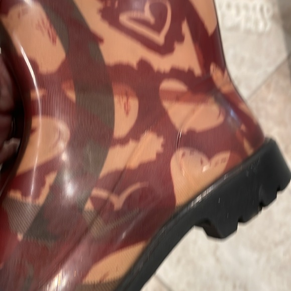 Burberry rain boots size 37 - Picture 14 of 15